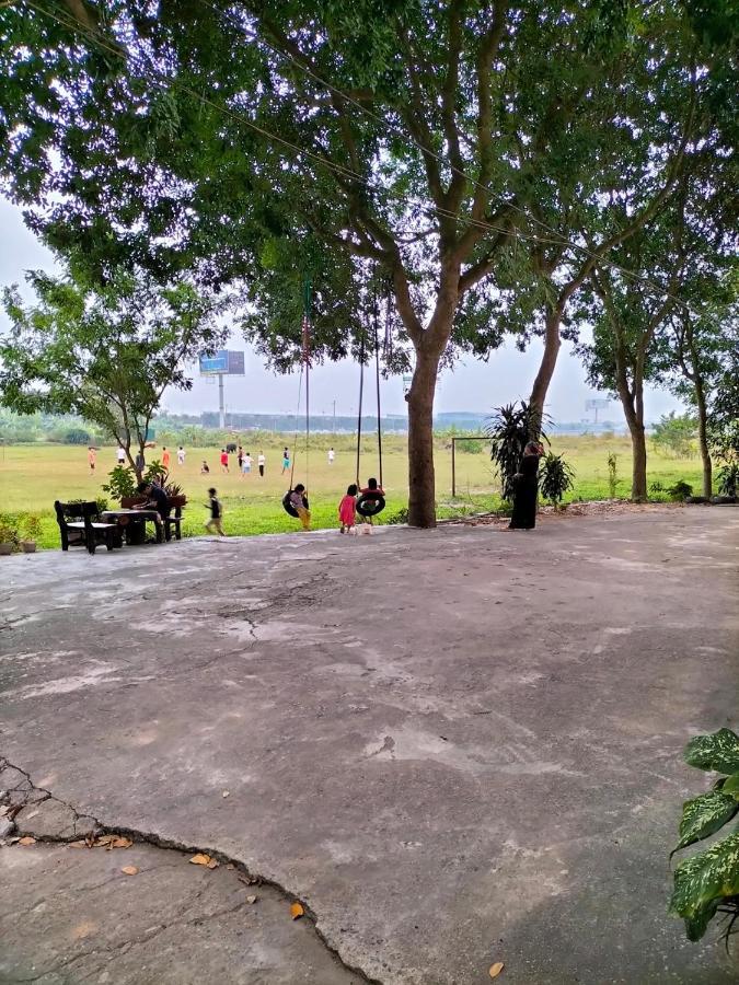 Roma Hotel Noi Bai Airport Hanoi Exteriör bild