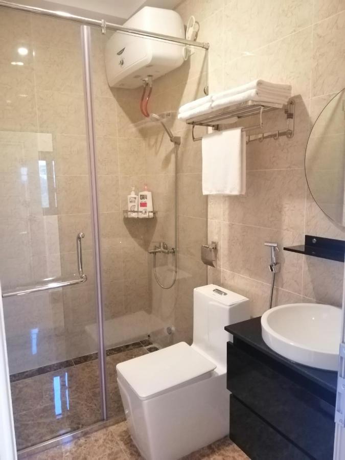 Roma Hotel Noi Bai Airport Hanoi Exteriör bild