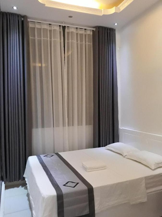 Roma Hotel Noi Bai Airport Hanoi Exteriör bild
