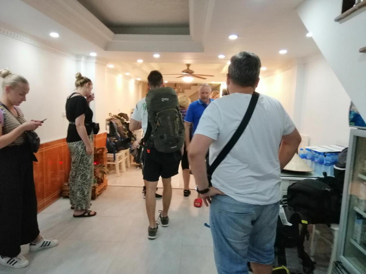 Roma Hotel Noi Bai Airport Hanoi Exteriör bild